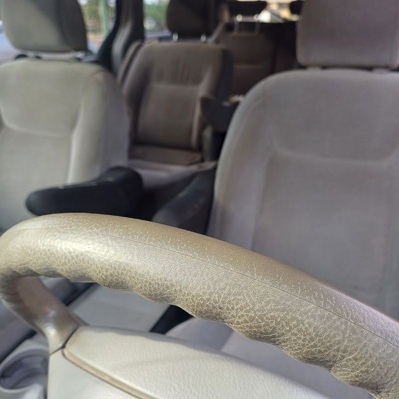Thumbnail 3 of 2005 Toyota Sienna